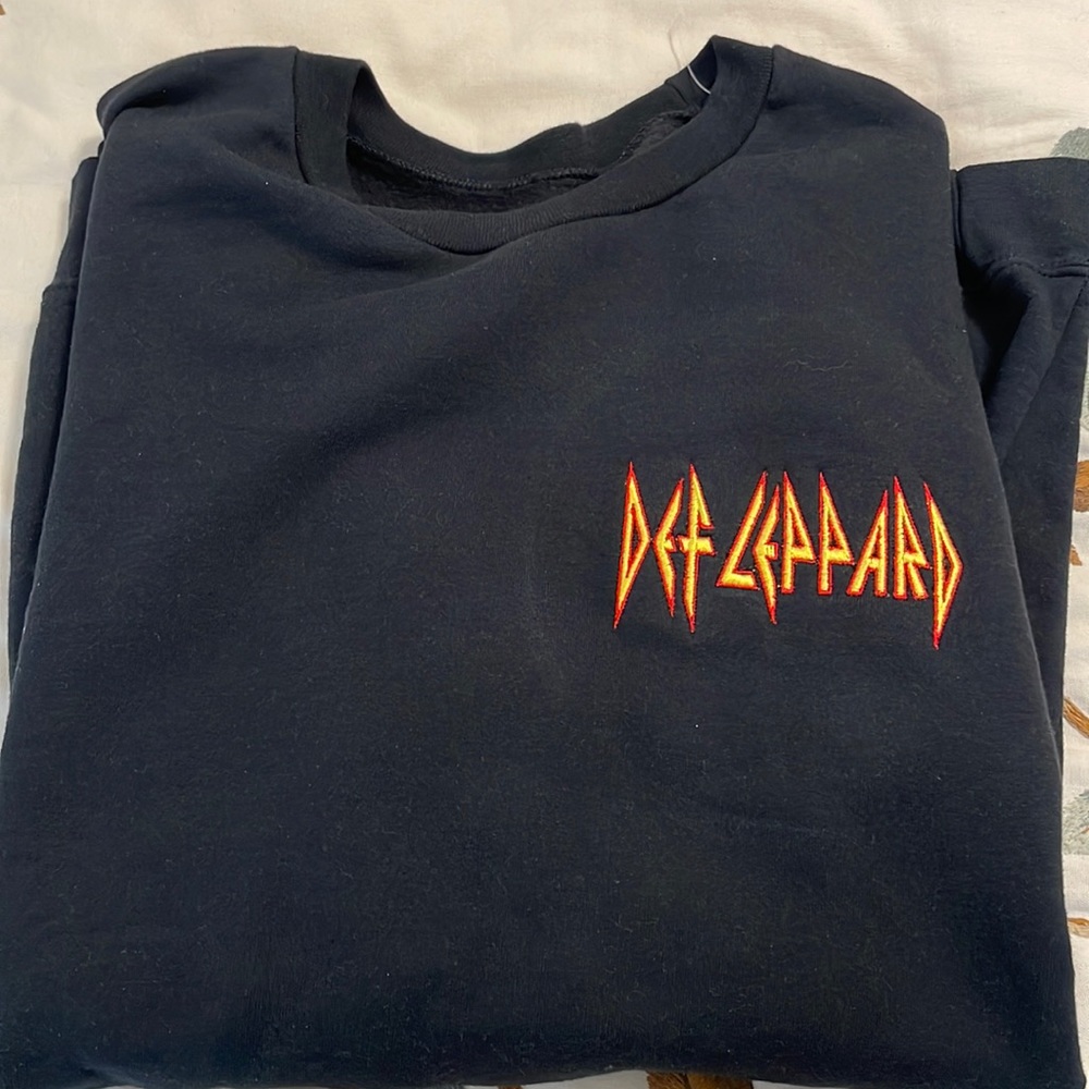 Def Leppard crewneck sweater NWOT